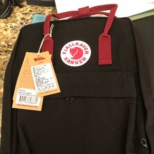 Fjallraven Kanken Backback